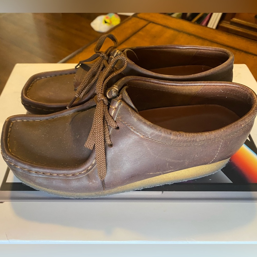 Ladies Clark’s Wallabee Brown Leather Shoes